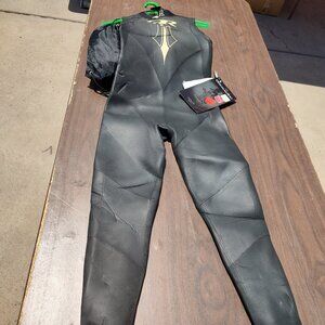 Quintana Roo (QR) Wetsuit Mens Black Sleeveless Triathalon full leg